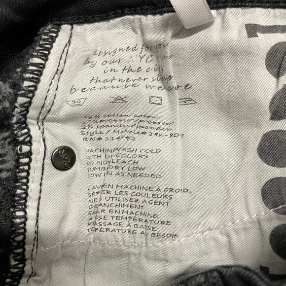 BlankNYC Black Denim Embroidered Floral Cut Off Jean Shorts Womens Size 25 RARE - Picture 7 of 11